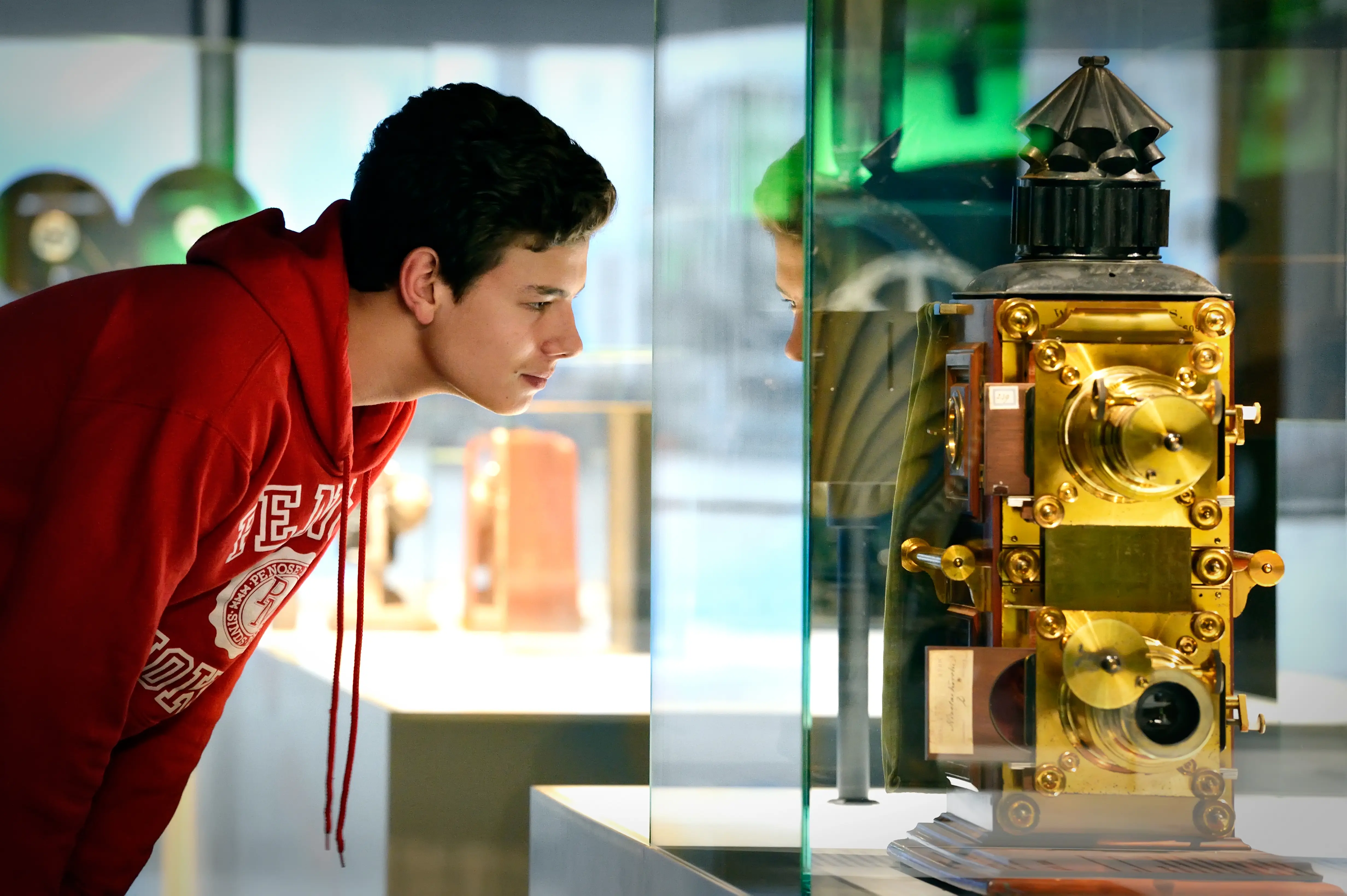 Permanente tentoonstelling met bijzondere filmapparaten uit de collectie