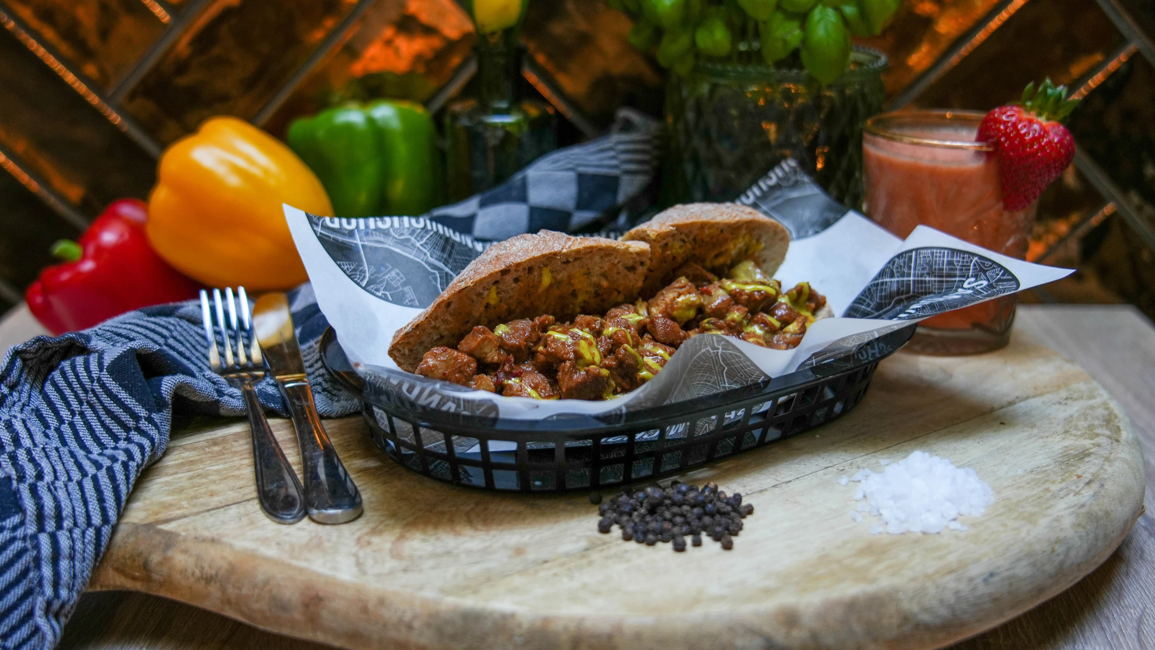 Sandwich hot chicken