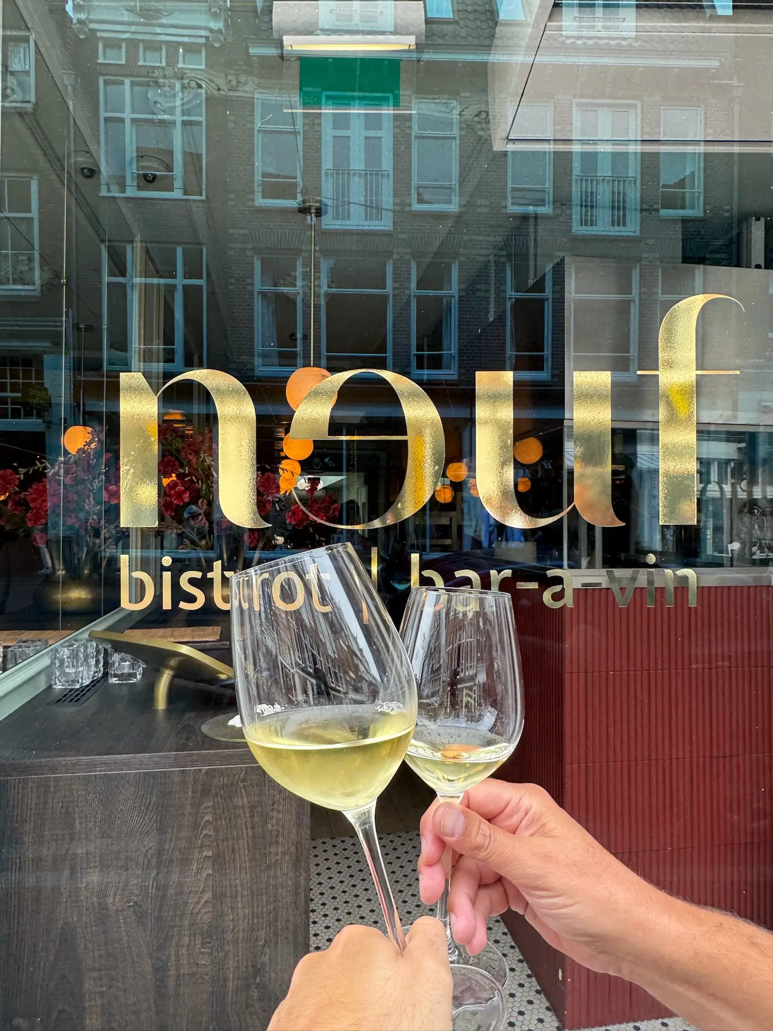 Wij serveren meer dan 60 wijnen per glas