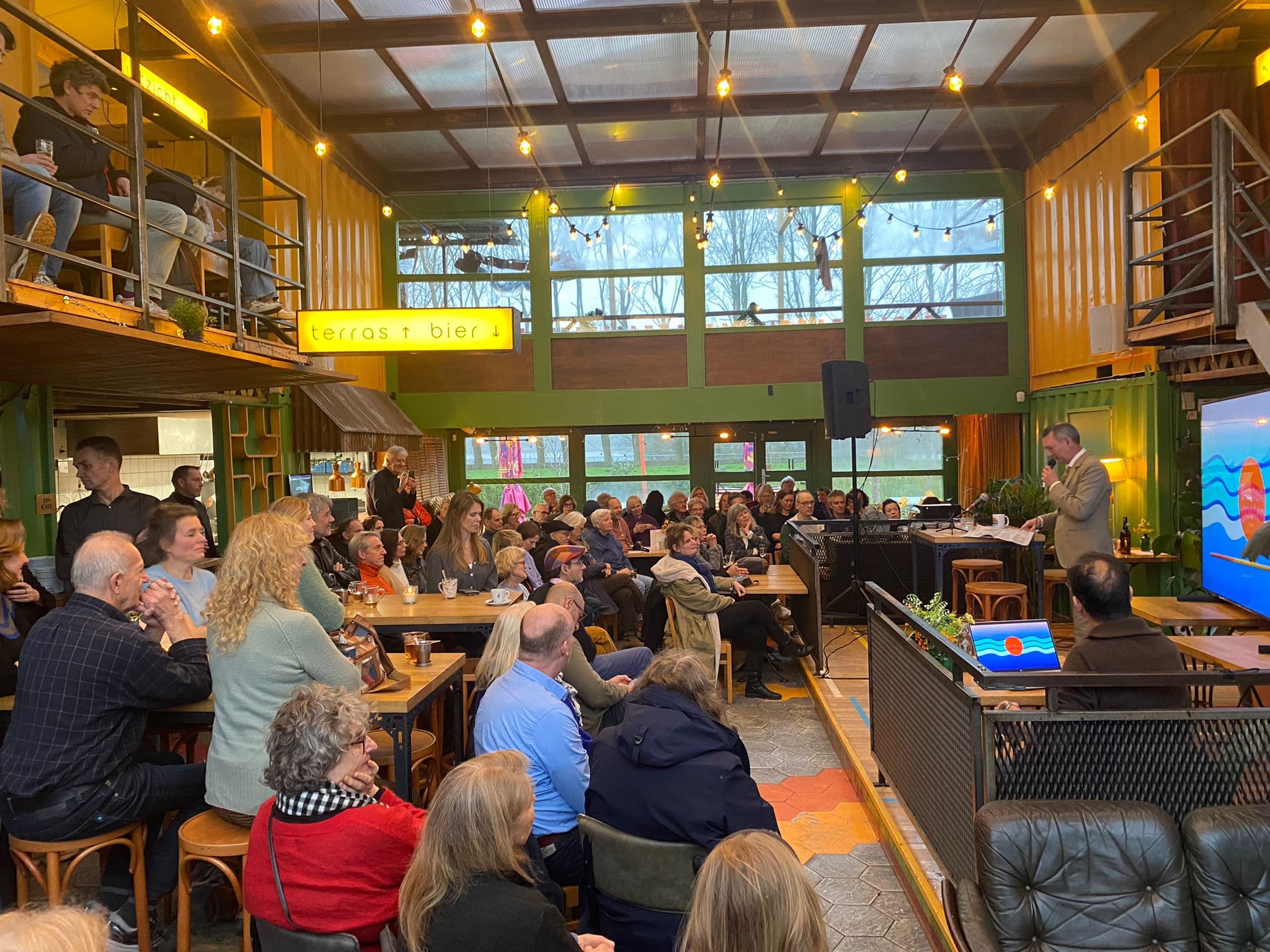 Buitengasten seizoen 1