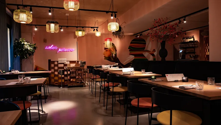 Nazka Peruvian restaurant interior