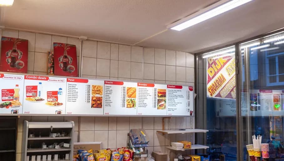 Interior of Snackbar De Dijk