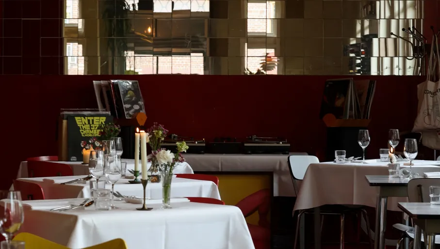 Café Modern interior and table setting