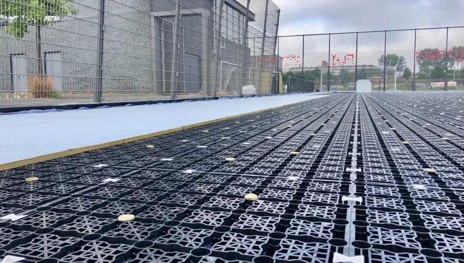 Permavoid turf technology for circular water management
Permavoid smart roof company pitch installation for circular water management.