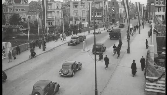 Oud-West Then & Now
Vondelbrug
Stadsarchief Amsterdam