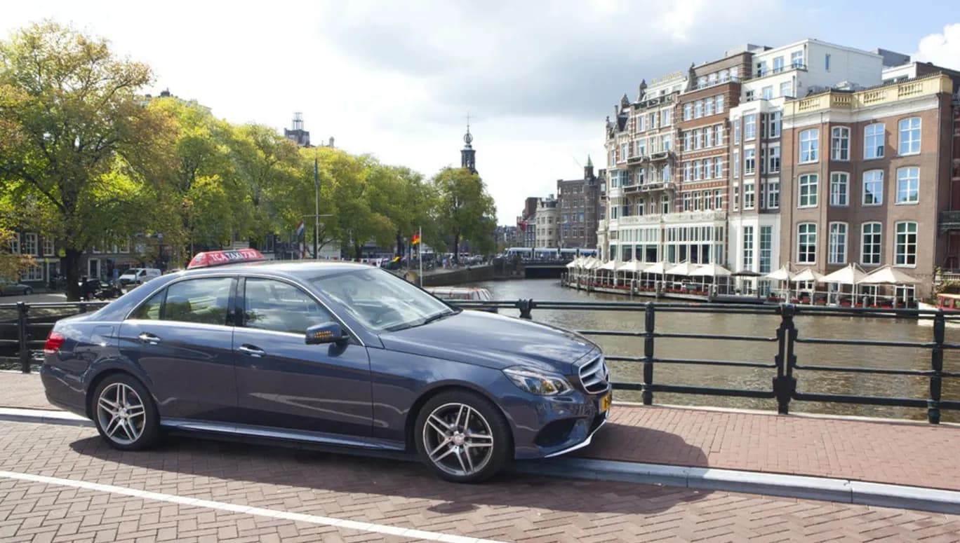 Only use in combination with Taxicentrale Amsterdam BV. Not for general use.