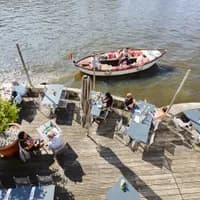 Ode aan de Amstel restaurant terrace