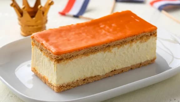 Traditional Dutch orange Tompouce pastry for kings day with crown and flag on the background
1722872101
Typically Dutch foods