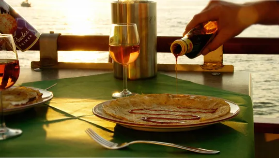 Pannenkoekenboot food & drinks