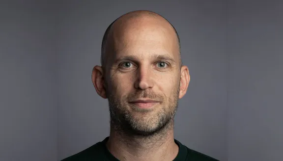 Portrait of Polarsteps co-founder Koen Droste.