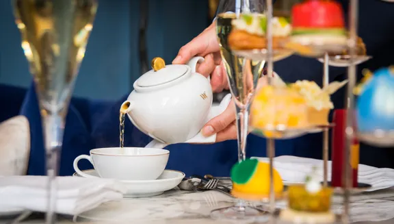 Peacock Alley, Waldorf Astoria afternoon tea