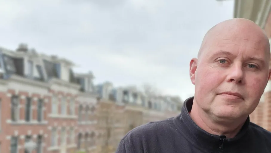 De echte Amsterdammer - Dennis Rijsenbrij