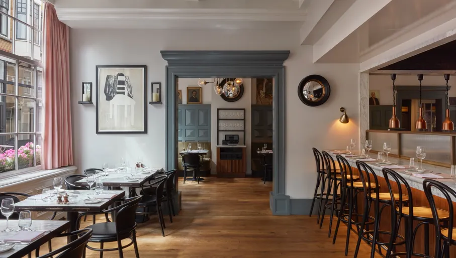 Jansz restaurant interior