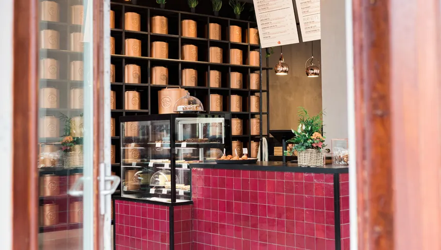 T's Teabar interior and product display