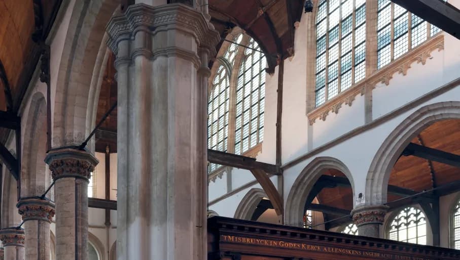 Oude Kerk interior