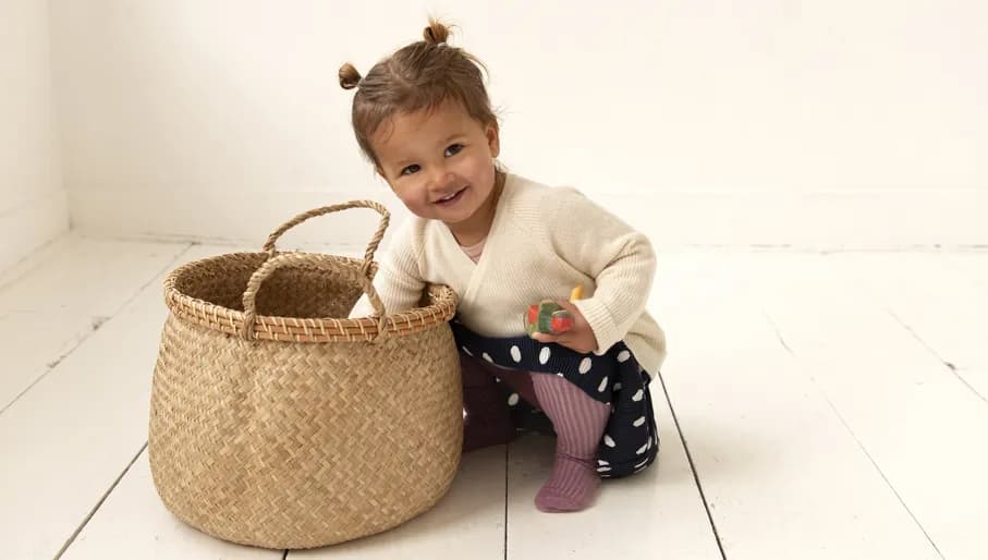 Hulaaloop child playing