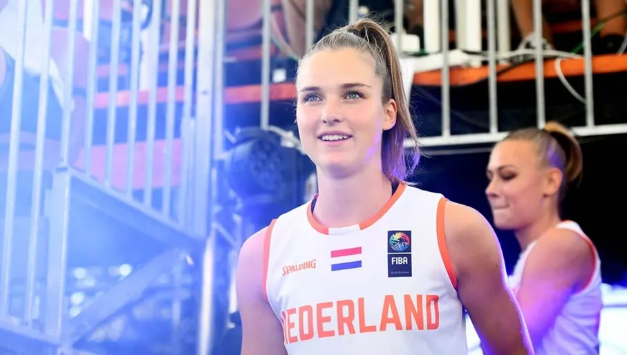 De echte Amsterdammer - Charlotte van Kleef