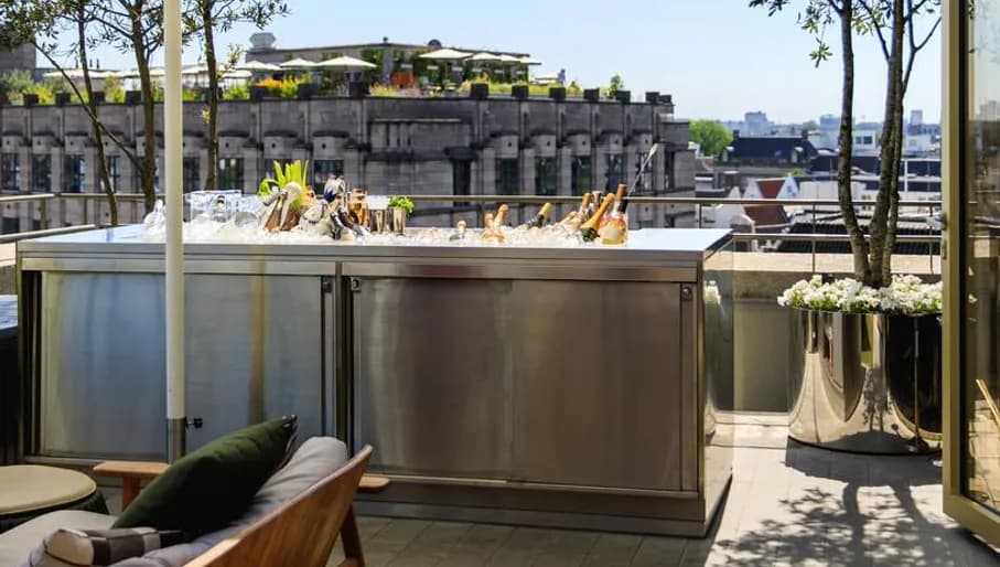 Mr. Porter restaurant terrace champagne bar