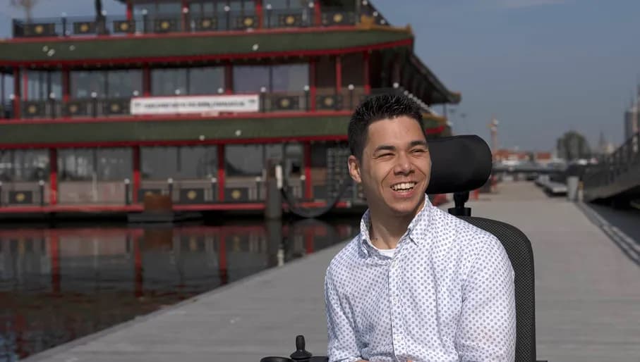 De echte Amsterdammer - Maarten Wang