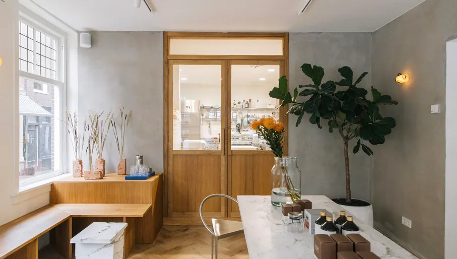 Minimal interiors of SAINT-JEAN Bakery