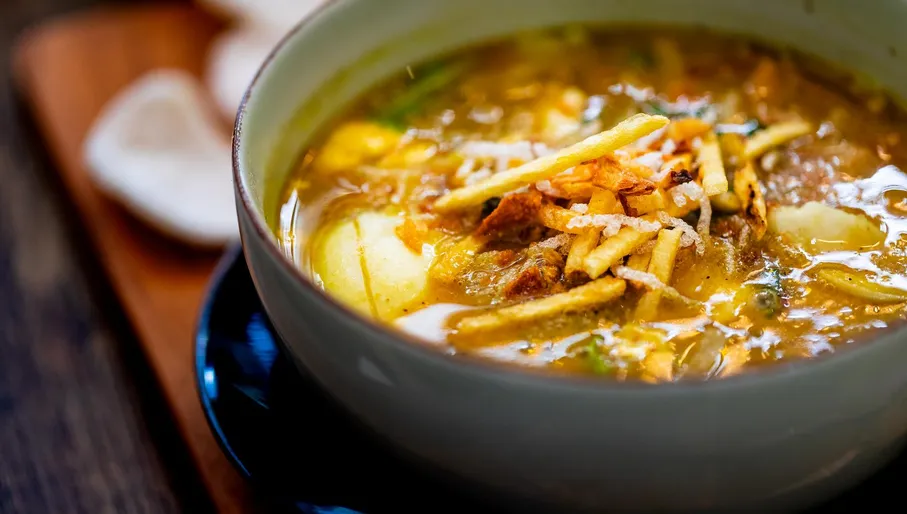 Toko Bersama, meals asian cuisine, interior