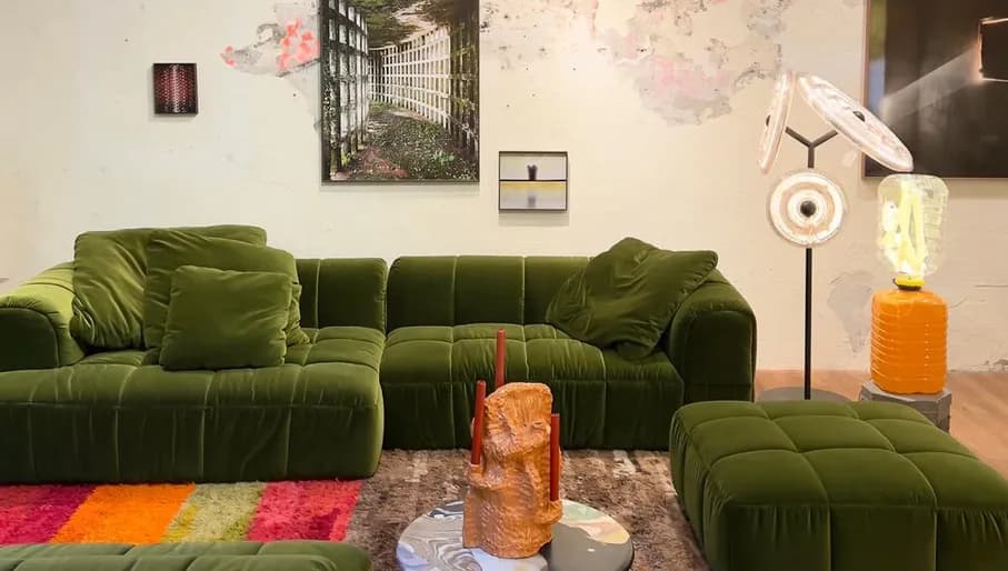 The Frozen Fountain interior shop