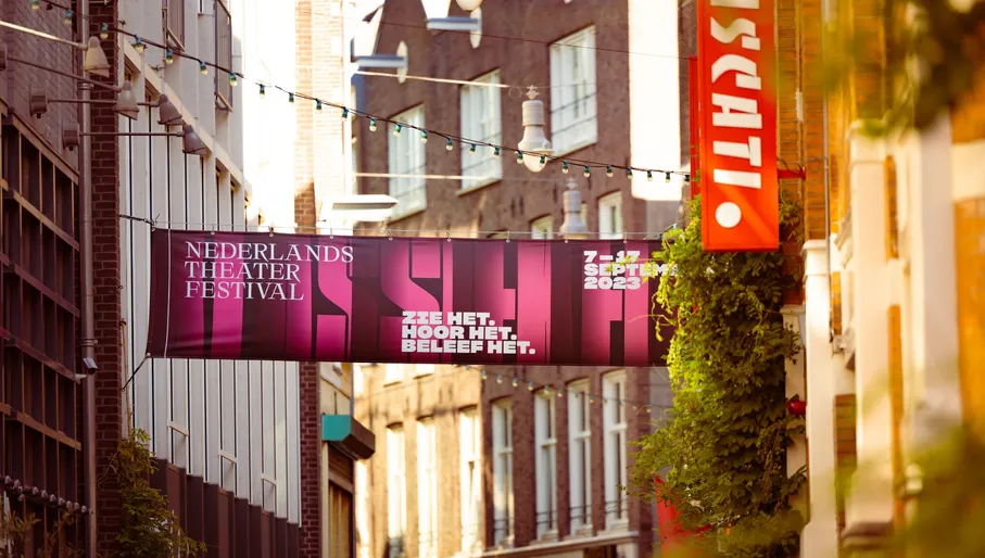 Nederlands Theater Festival banner hanging at Frascati theater