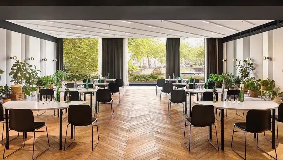 Hyatt Regency Amsterdam hotel