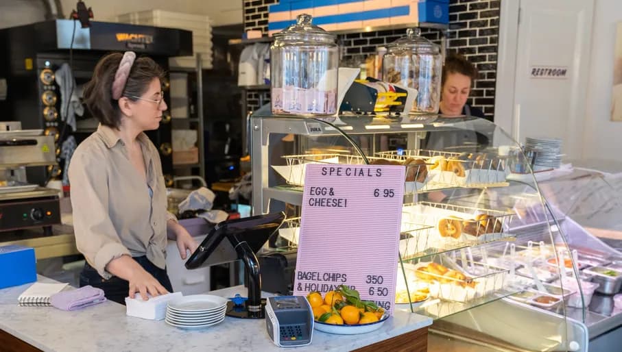 Flo's Appetizing flos bagel bakery