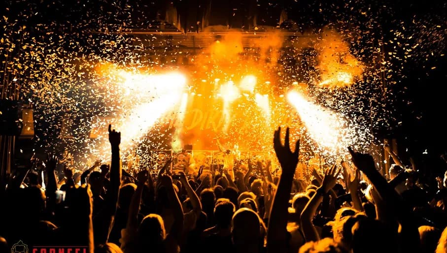 party, clubbing, music