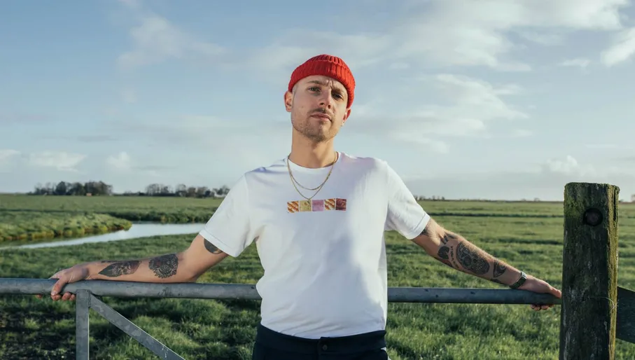 Unrobe's collaboration with tosti creative