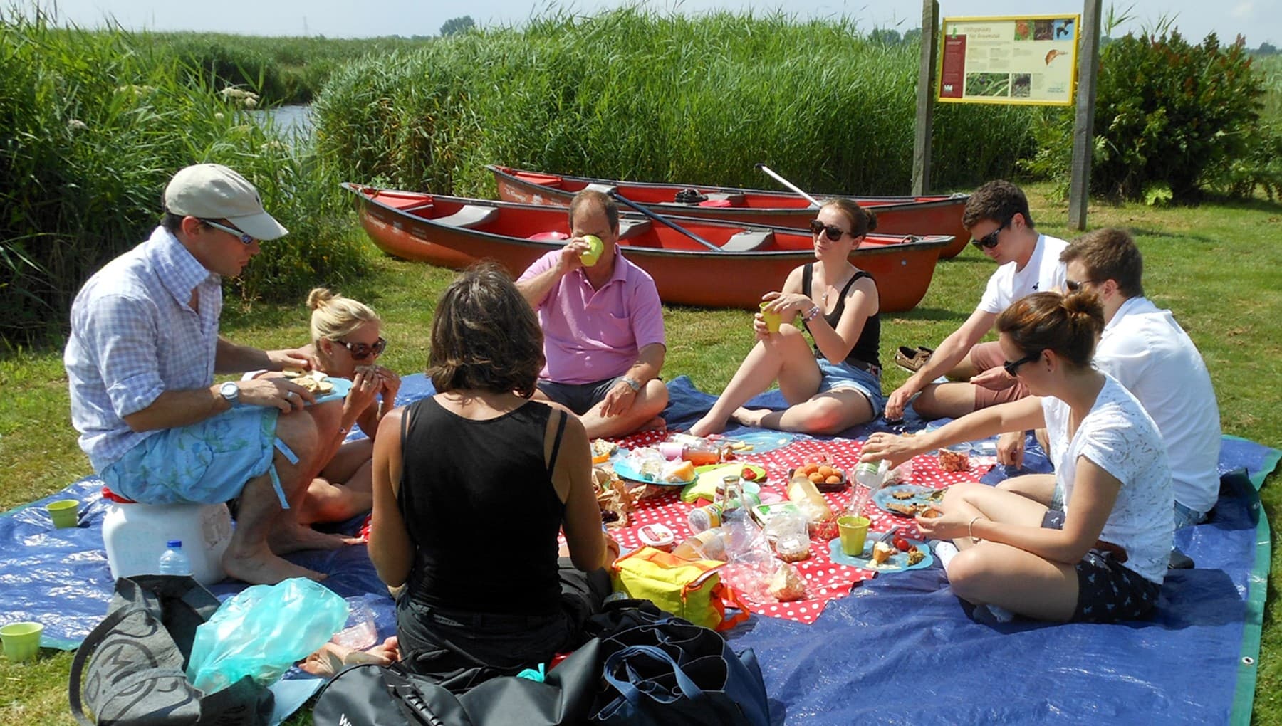 picknick tijdens de kanotocht