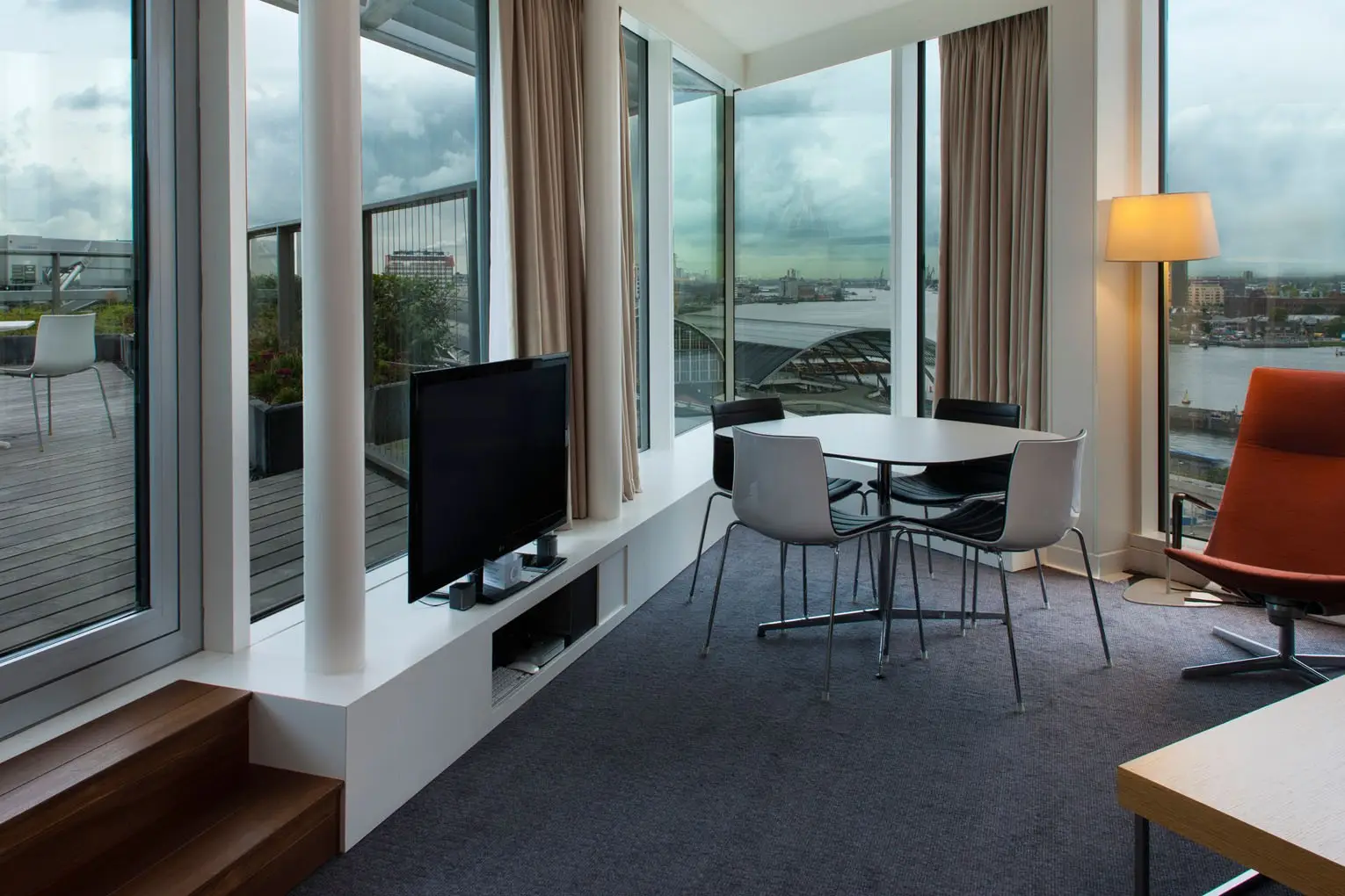 DoubleTree by Hilton Amsterdam Centraal Station