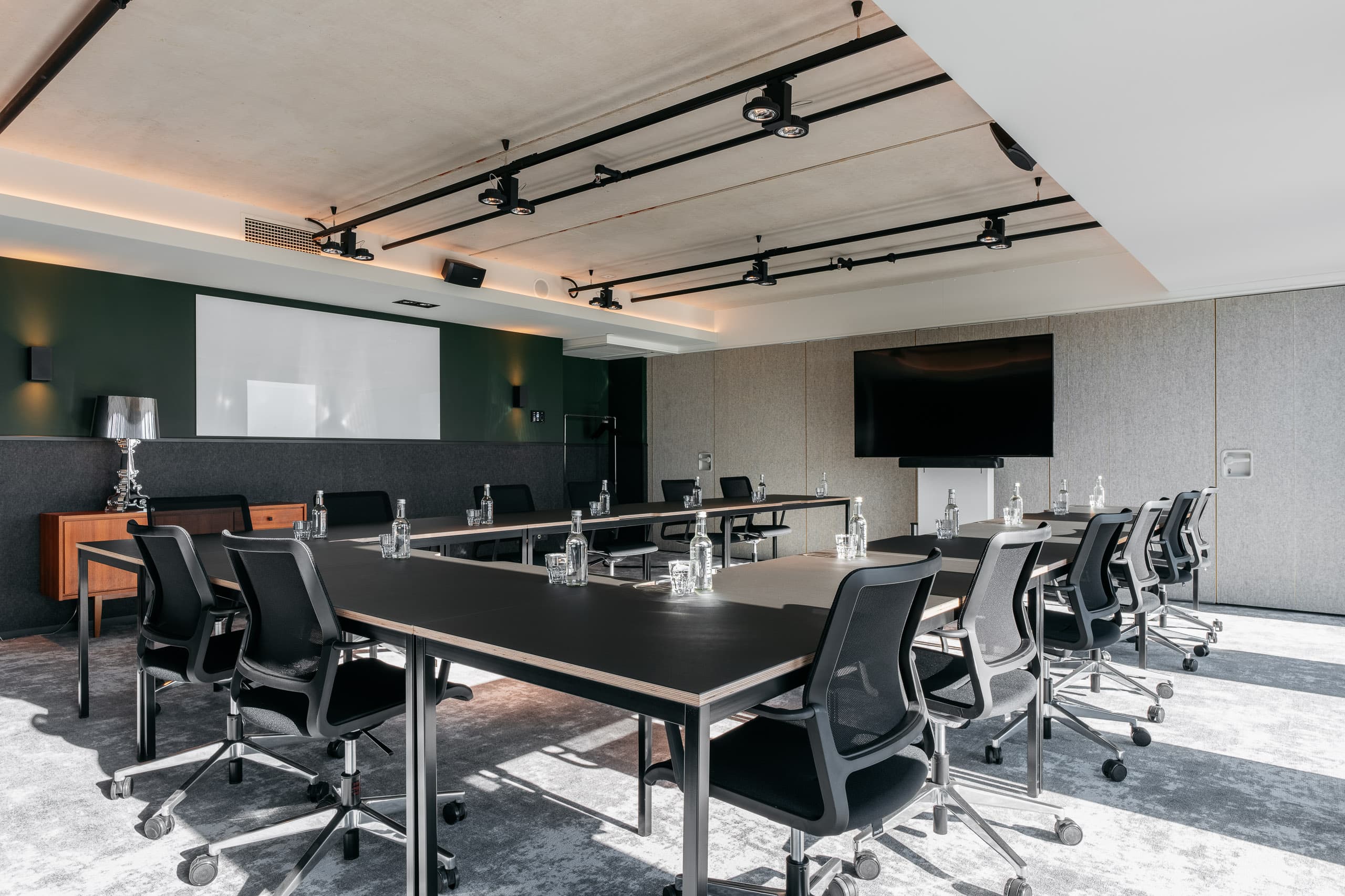 Meeting rooms on the 20th floor with great views