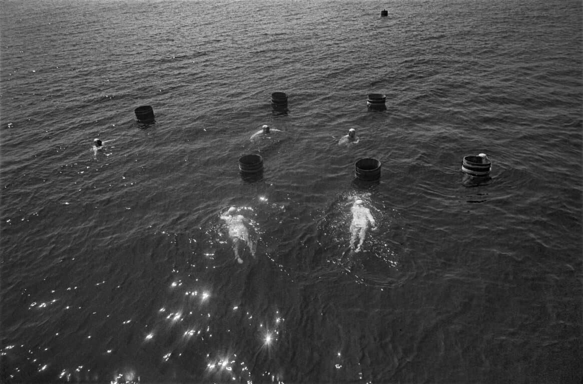 Niet ver van het strand van Maehama Wagu
,
1980 Courtesy of Uraguchi Estate