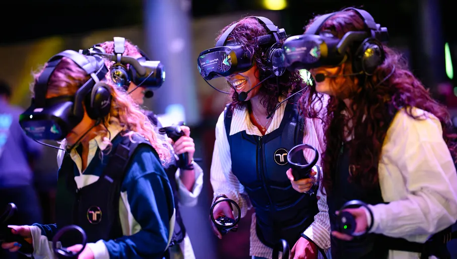 © Dennis Bouman - Contact before commercial use