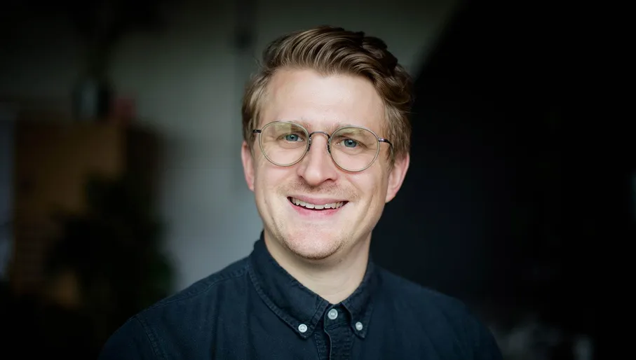 Cropped portrait of Troopl co-founder Tristan Viney.