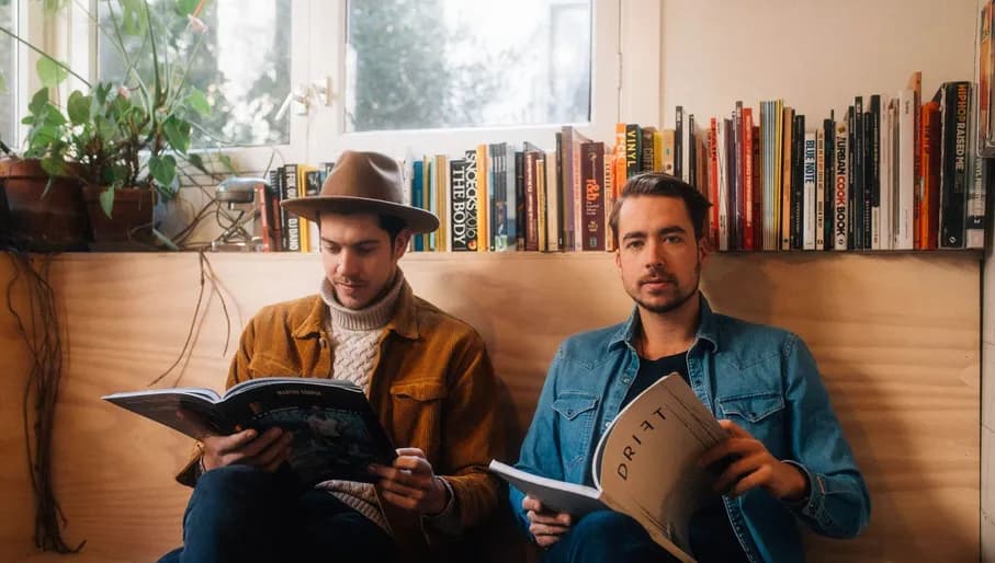 De echte Amsterdammer - Parallells