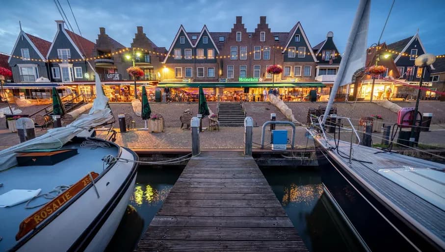 Volendam docked boats lake side