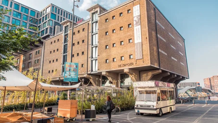 Pakhuis de Zwijger Outside terrace