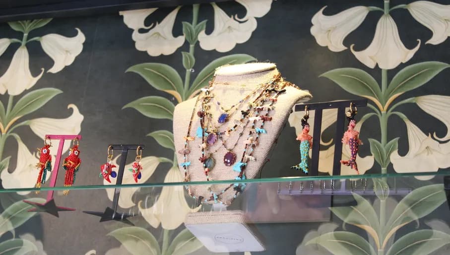 anna + nina products on the Negen Straatjes