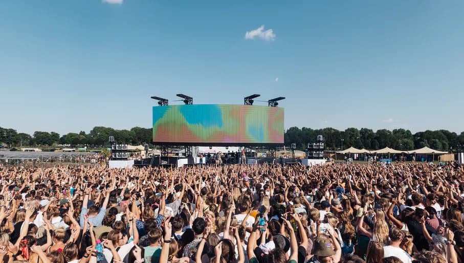 Picture by ©KIRSTENVANSANTEN
ZeeZout Festival